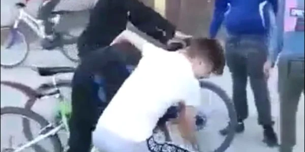 bătaie între elevi în dolj