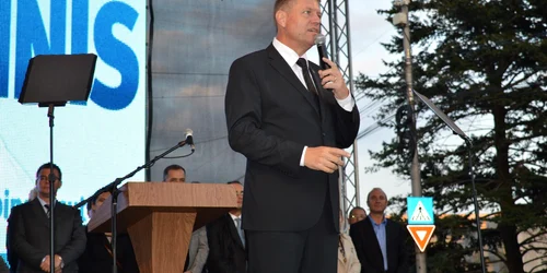 iohannis ploiesti foto dana mihai