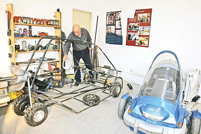 Muzeul se va face în atelierul din curtea casei din Filipeștii de Pădure