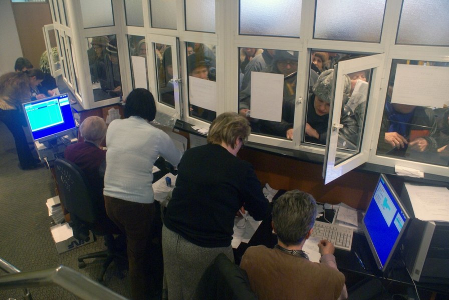 Romunija se je spopadla z varčevalnimi ukrepi, ki so prizadeli »proračunske« okraje