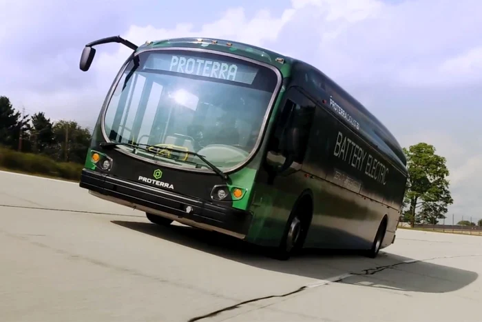 autobuz electric proterra record 