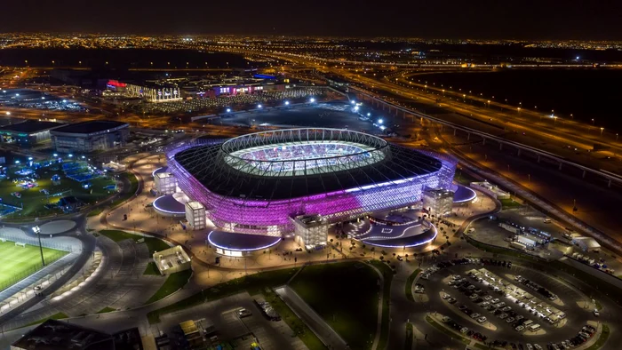 Ahmad bin Ali Stadium, capacitate: 45,032 de locuri