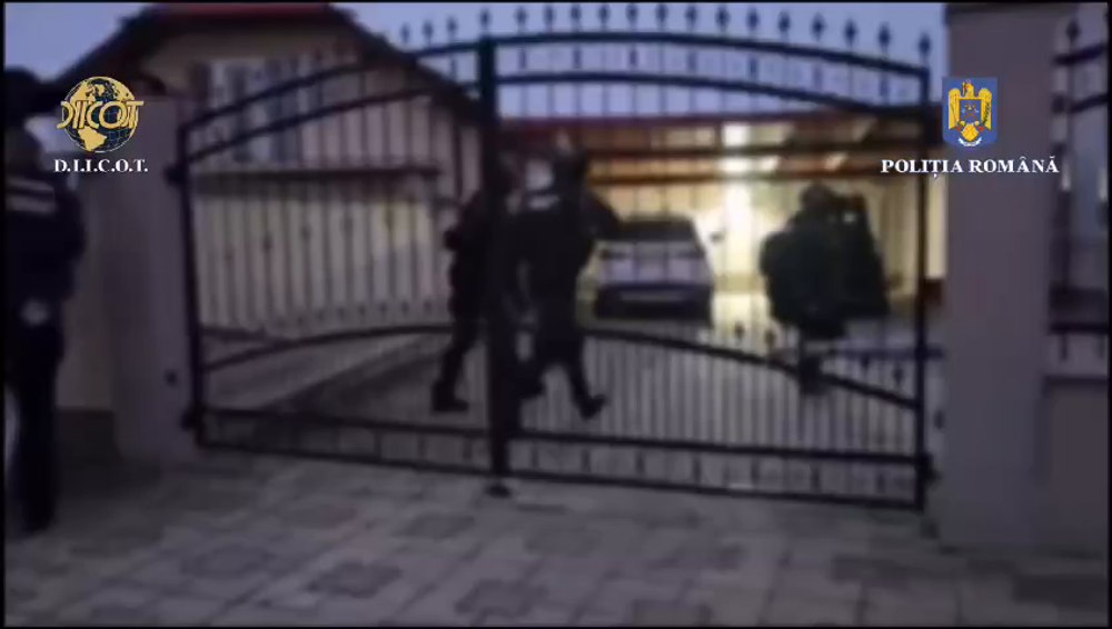 Trenuri de marfă cu țigări, atacate noaptea de hoți timp de patru ani. Prejudiciu uriaș. Polița descinde la făptași