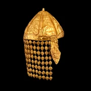 Coiful cu eroi sau „coiful unguresc”, din aur Foto Facebook Armark jpg