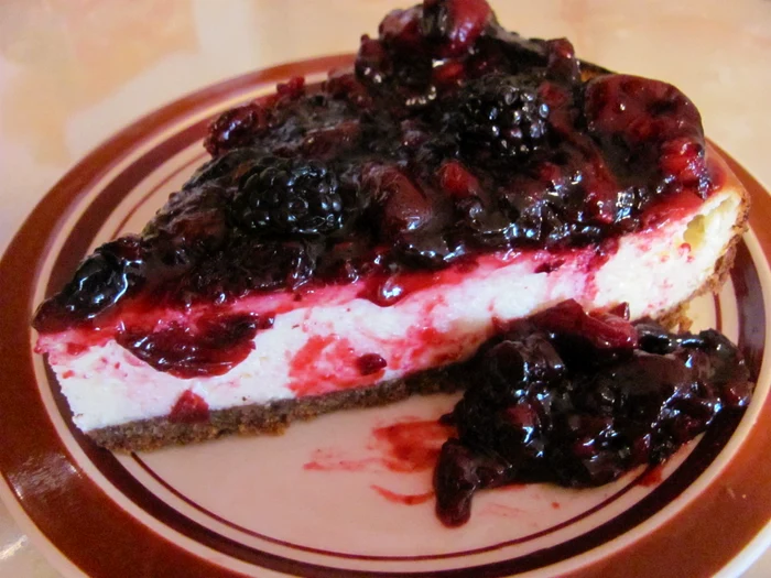 
    Chessecake cu brânză de vaci  