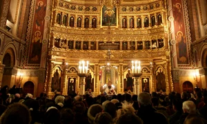 biserica romani credinciosi FOTO adevarul