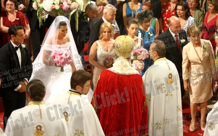 Elena Băsescu şi Bogdan Ionescu s-au căsătorit