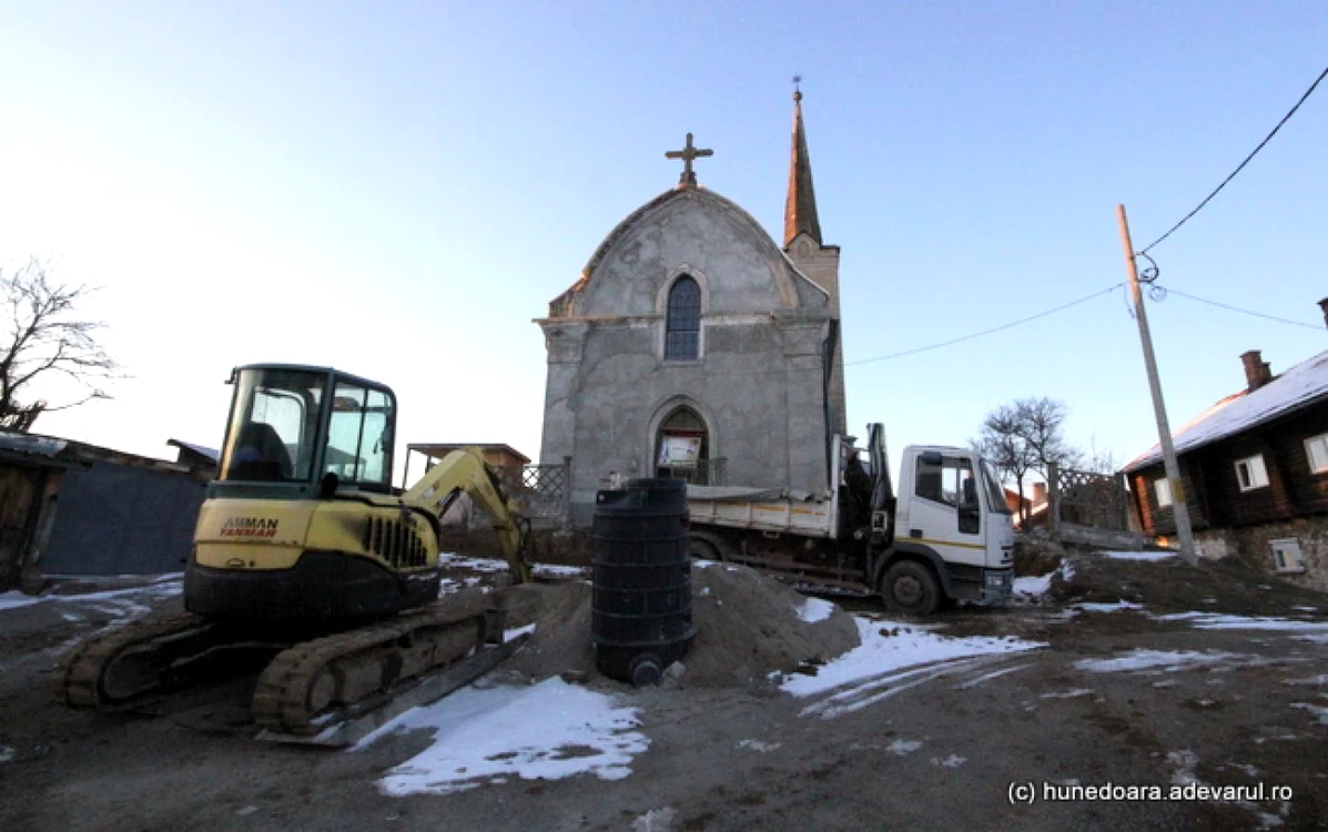 Biserica reformată din Ghelari. FOTO: Daniel Guţă. ADEVĂRUL.