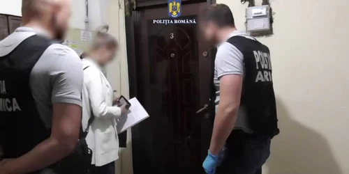 Percheziţiilor în spitale, cabinete medicale şi diverse domicilii