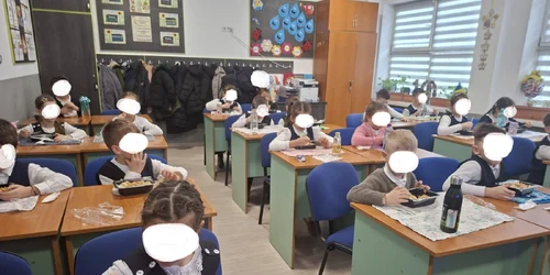 masa calda in scoala 2 foto cosmin zamfirache jpeg