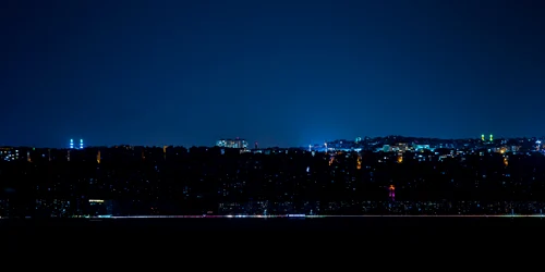 Oras lumini stinse electricitate FOTO Shutterstock jpg