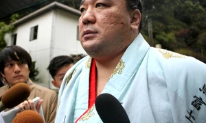 Turnee la zi: şah şi sumo jpeg