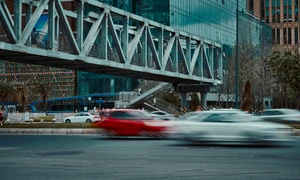 soferi care conduc cu viteza foto pixabay