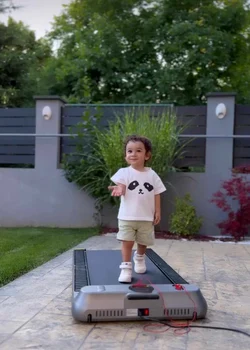 Zian pe bandă. Sursă: Instagram