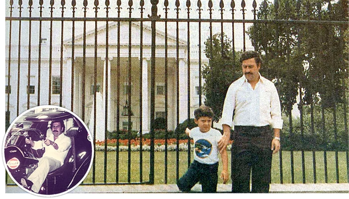 Împreună cu tatăl său, pe când încă nu ştia că acesta este cel mai puternic traficant de droguri din lumeFotografii: AFP/AP