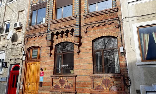 casa maura jpg