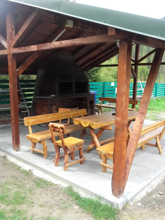 Camping Zănoaga. FOTO