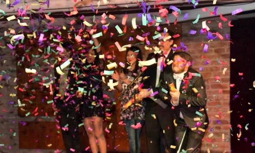 În Culise organizează un revelion în teatru jpeg