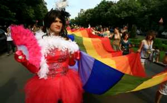 Din 2005, Bucureştiul găzduieşte an de an parade ale comunităţii gay FOTO Adevărul