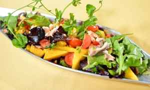salata usoara cu somon jpeg