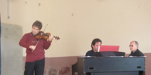 vioara lui enescu la slimnic 7