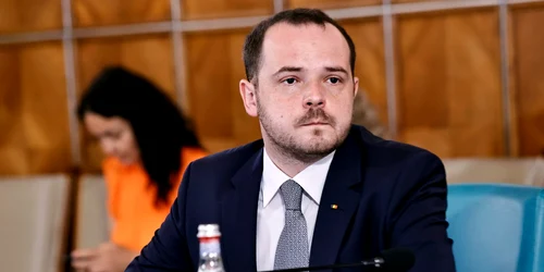  Alexandru Rogobete FOTO gov.ro