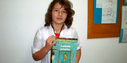 Cătălina Gabriela Barbu pictează şi scrie poezie fără rimă