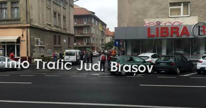 Şapte maşini au fost avariate. FOTOInfotrafic Braşov