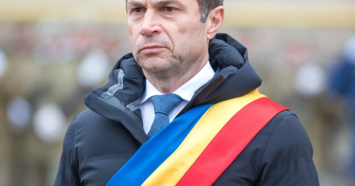 Primarul suspendat al Mangaliei, Cristian Radu, rămâne în închisoare în cazul de corupție.