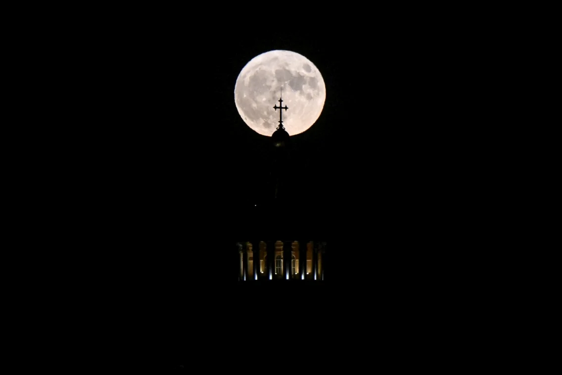 superluna iulie 2022 foto epa-efe