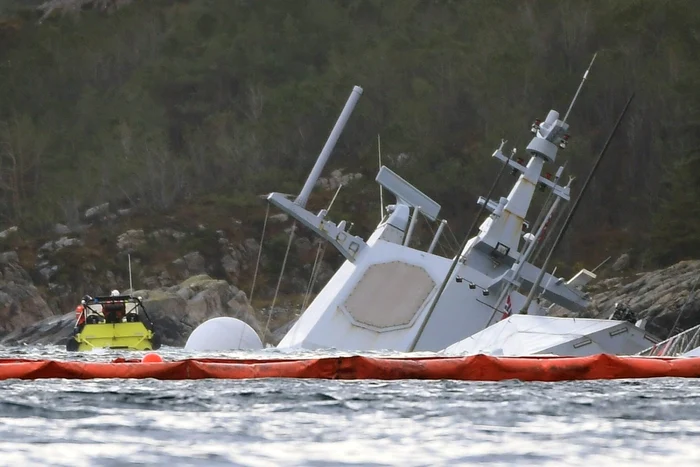 IFregata norvegiană KNM Helge Ingstad  FOTO EPA