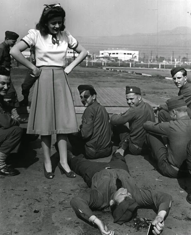 marilyn hare 1942 7 jpg jpeg