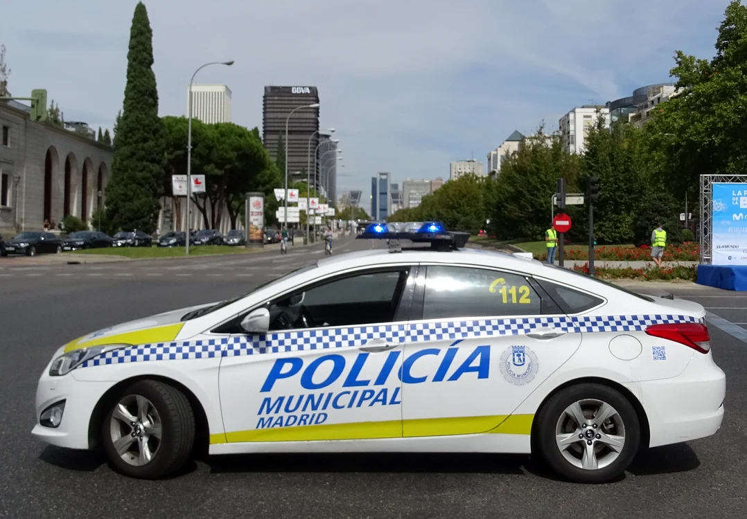 Hoții, prinși de Poliția din Madrid când încercau să vândă obiectele antice FOTO EPA EFE