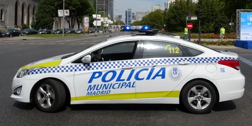 policia municipal madrid hyundai i40 jpeg