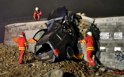 accident zidul mortii suceava. Foto