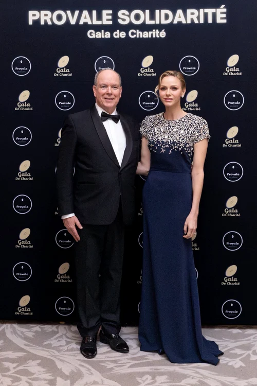 Prințul Albert de Monaco și Prințesa Charlene la gala de caritate organizată de Provale 2026   Palatul Princiar (1) jpg