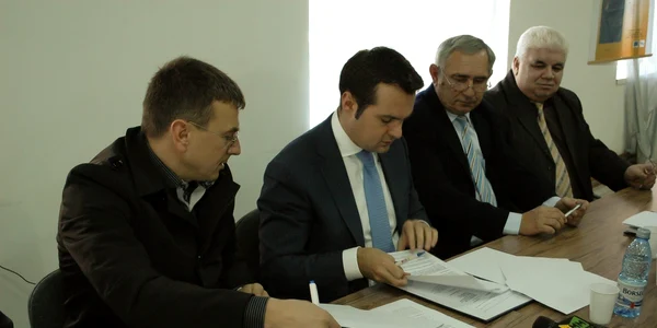 semnare contract