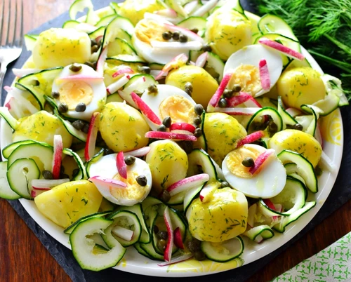 salata de acrtofi cu dovlecei jpeg