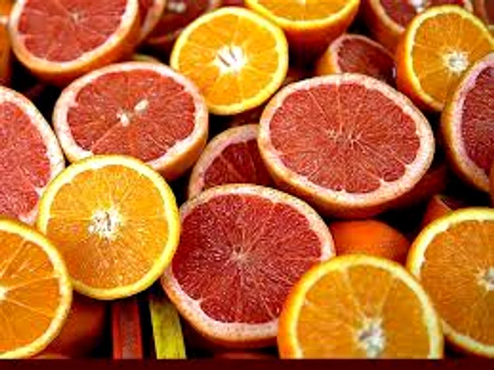 
    Citricele sunt alimente cu proprietăți antiinflamatoareSursa foto: Diete sănătoase.ro  