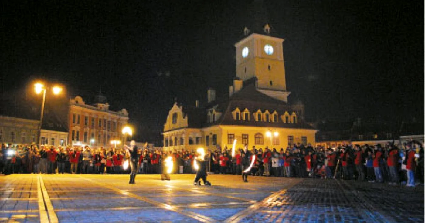 De la Festivalul „Etnovember“ nu vor lipsi jocurile cu torţe