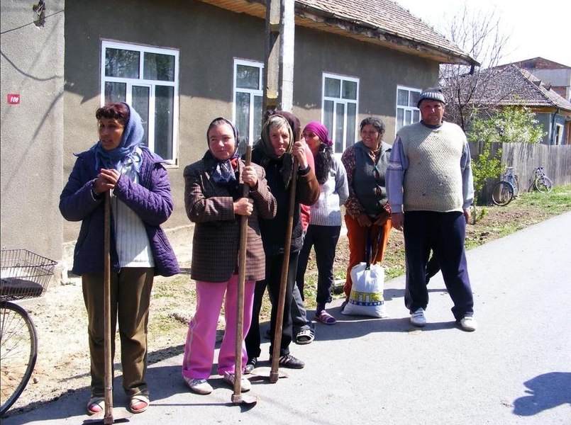 România asistaților sociali. Mii de beneficiari de ajutoare sociale refuză să muncească, chiar cu riscul de a le pierde