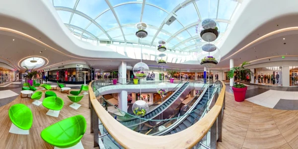 sun plaza