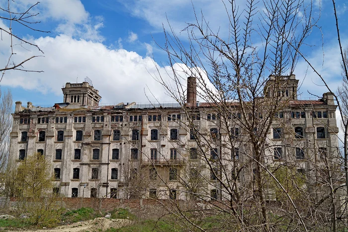 Moara Lykiardopoulos se află în ruină FOTO: Brăila Portal