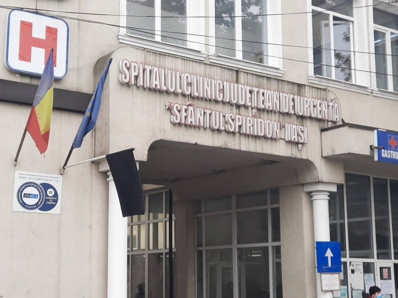 Încă o moarte suspectă la cel mai mare spital din Iași. Un brancardier a făcut infarct după ce a ieșit din tură