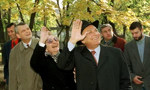 Nina și Ion Iliescu în 1998 jpeg