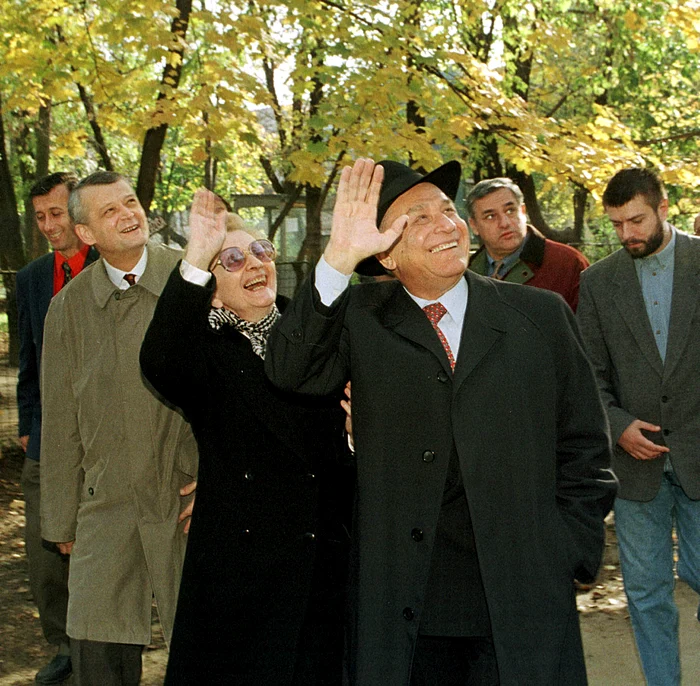 Nina și Ion Iliescu în 1998