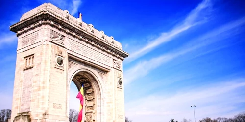 arcul de triumf historia.ro