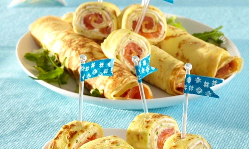 clatite cu somon si crema de branza jpeg