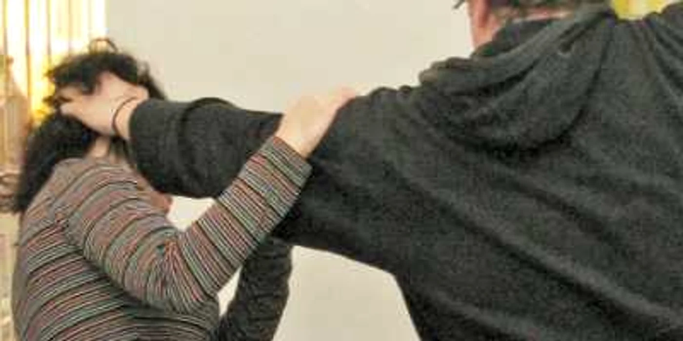 Multe menajere românce se plâng că au fost agresate  de italienii care le-au angajat