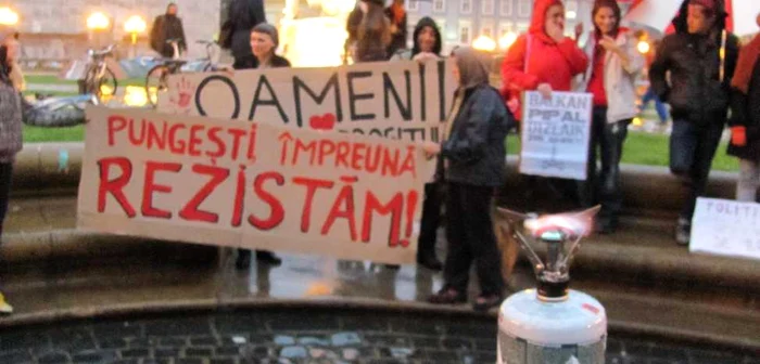 Mitingul timişorenilor din Piaţa Unirii FOTO: Ştefan Both